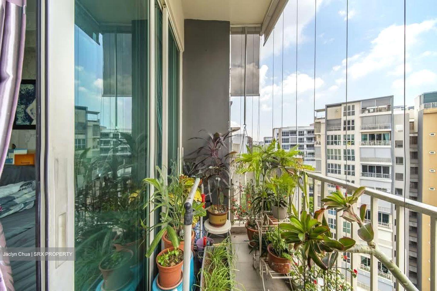 Watercolours (D18), Condominium #574139011